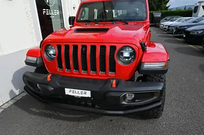 Jeep Gladiator Sand Runner 3.6 — Pickup légendaire, édition spéciale tout-terrain — intérieur