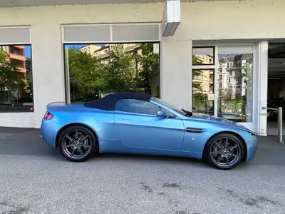 Aston Martin V8 Vantage 4.3 — Cabriolet légendaire, seulement 51'000 km — dettaglio