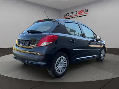 Peugeot 207 1.4 16V Allure — Citadine fiable, sans accident, climatisée — dettaglio