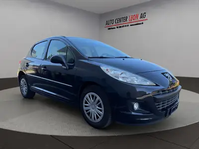 Peugeot 207 1.4 16V Allure — Citadine fiable, sans accident, climatisée — Miniatura 8