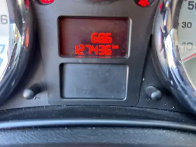 Peugeot 207 1.4 16V Allure — Citadine fiable, sans accident, climatisée — Miniatura 11