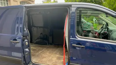 Peugeot Expert 1.6 HDI — Utilitaire fiable, sans sinistre, idéal artisan & famille — détail
