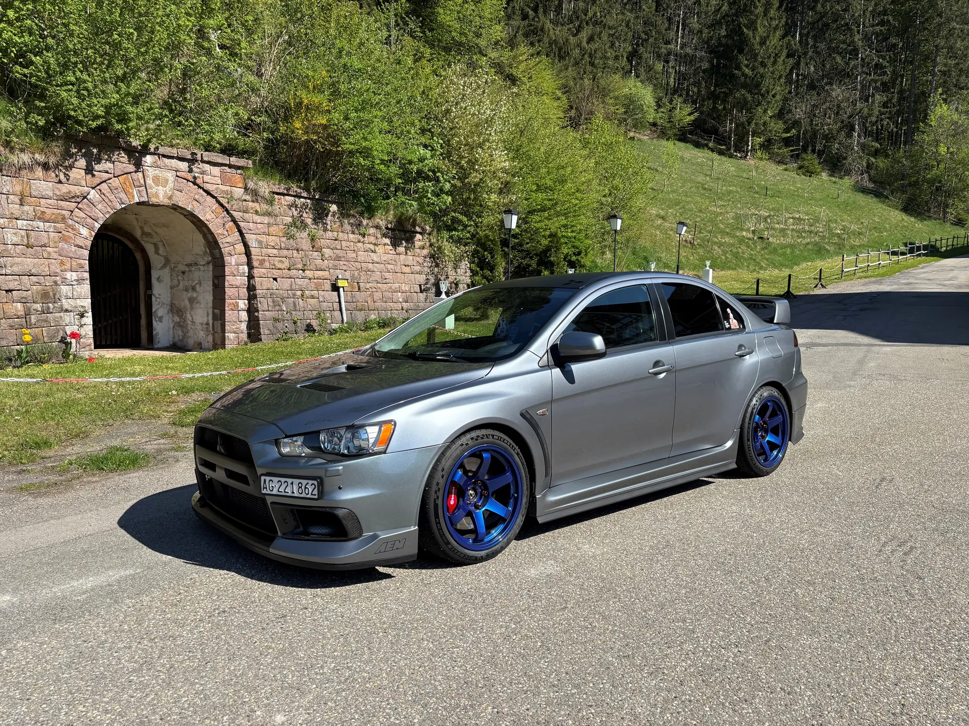 Mitsubishi Lancer 2.0 T MIVEC EVO Final Edition — Berline sportive affûtée, 295 ch et transmission manuelle — Außenansicht
