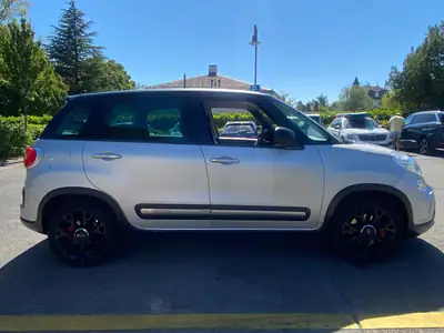 Fiat 500L 1.4 TB Lounge — Monospace polyvalent, faible kilométrage, sans sinistre — Detail