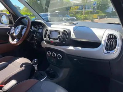 Fiat 500L 1.4 TB Lounge — Monospace polyvalent, faible kilométrage, sans sinistre — Miniatur 11