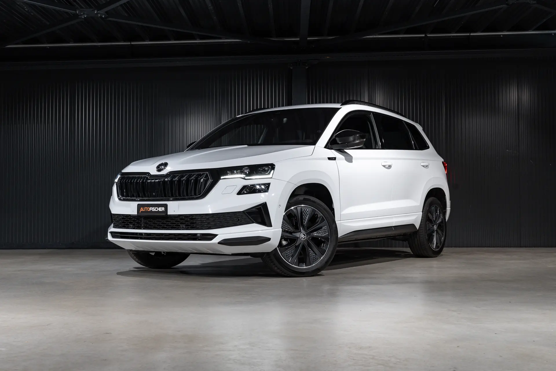 Skoda Karoq 1.5 TSI SportLine — SUV compact dynamique, 17'800 km seulement