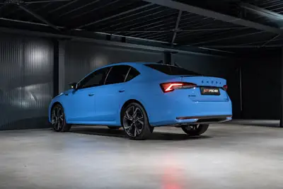 Skoda Octavia Limousine 1.5 TSI mHEV — Hybride léger performant, 7000 km seulement — Miniatur 9