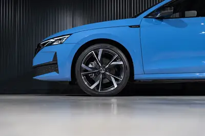 Skoda Octavia Limousine 1.5 TSI mHEV — Hybride léger performant, 7000 km seulement — Miniatur 29