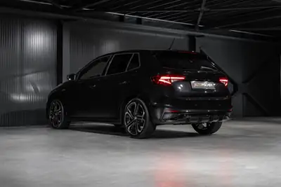 Skoda Fabia 1.5 TSI Monte Carlo — Citadine dynamique, garantie 5 ans, peu kilométrée — Miniatur 9