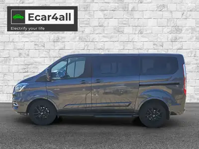 Ford Tourneo Custom 320 L1H1 Titanium — 8 places, diesel efficace, équipement premium — fianco