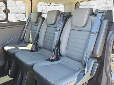 Ford Tourneo Custom 320 L1H1 Titanium — 8 places, diesel efficace, équipement premium — Miniatura 10