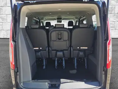 Ford Tourneo Custom 320 L1H1 Titanium — 8 places, diesel efficace, équipement premium — Miniatura 13