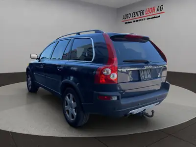 Volvo XC90 2.5T AWD — Le SUV 7 places robuste et spacieux, mécaniquement fiable — interni
