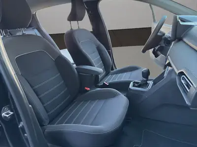 Dacia Sandero TCe 90 Expression CVT — Pratique et économique, 49'850 km seulement — Miniatur 17