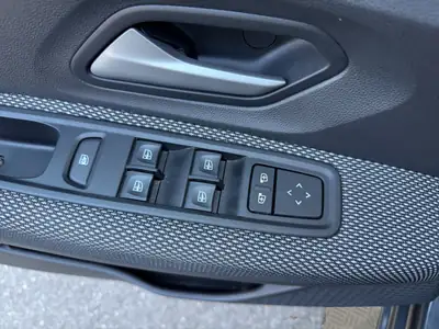 Dacia Sandero TCe 90 Expression CVT — Pratique et économique, 49'850 km seulement — Miniatur 21