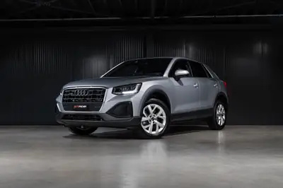 Audi Q2 40 TFSI quattro S-tronic — SUV compact premium avec garantie constructeur 4 ans — Außenansicht