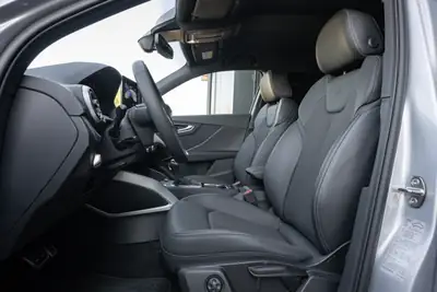 Audi Q2 40 TFSI quattro S-tronic — SUV compact premium avec garantie constructeur 4 ans — Miniatur 10