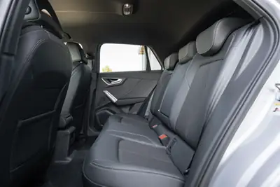 Audi Q2 40 TFSI quattro S-tronic — SUV compact premium avec garantie constructeur 4 ans — Miniatur 12