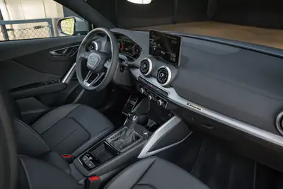 Audi Q2 40 TFSI quattro S-tronic — SUV compact premium avec garantie constructeur 4 ans — Miniatur 14