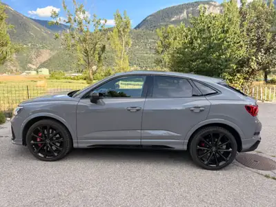 Audi RS Q3 2.5 TFSI quattro — SUV haute performance, 400 ch et 75'000 km seulement — vue extérieure