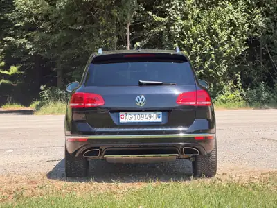 VW Touareg 3.0 V6 TDI 262 — SUV premium diesel, entretien complet & équipement R-Line — Detail