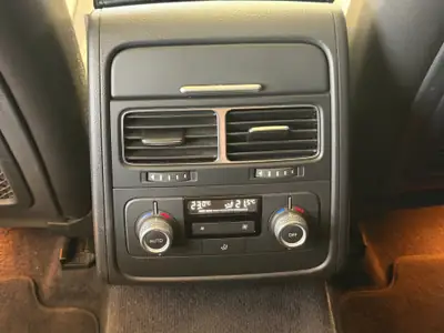 VW Touareg 3.0 V6 TDI 262 — SUV premium diesel, entretien complet & équipement R-Line — Miniatur 14