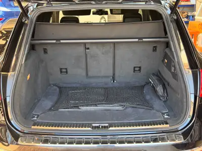 VW Touareg 3.0 V6 TDI 262 — SUV premium diesel, entretien complet & équipement R-Line — Miniatur 16