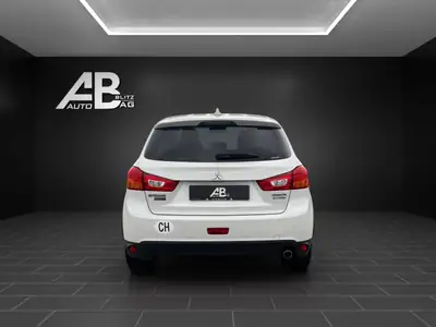 Mitsubishi ASX 2.2 DID — SUV compacte 4WD diesel, entretien récent et garantie incluse — Innenraum