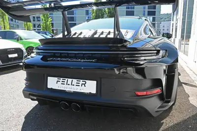 Porsche 911 GT3 RS 2025 — Légendaire sportive, 525 ch et 3 200 km seulement — Miniatura 11