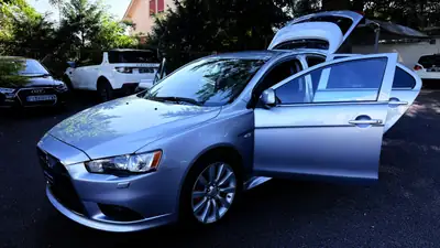 Mitsubishi Lancer Sportback 1.8 DID — Diesel économique, sans sinistre, pneus 4 saisons inclus — Miniatura 12