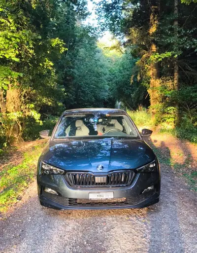 Skoda Scala 1.0 TSI 115 Monte Carlo — Berline compacte fiable, 88'000 km — vista esterna