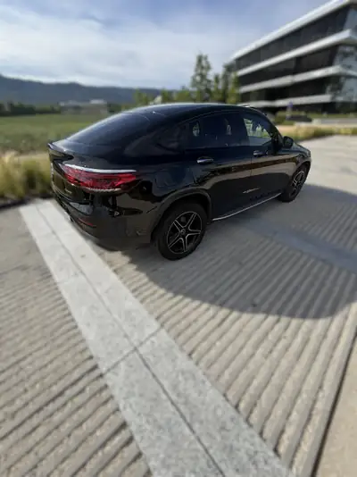 Mercedes-Benz GLC 300 e AMG Line — Hybride rechargeable performant, 124'000 km — dashboard