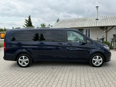 Mercedes-Benz V 250 d BlueTec — Monospace 8 places, moteur efficient 190 ch — Seitenansicht