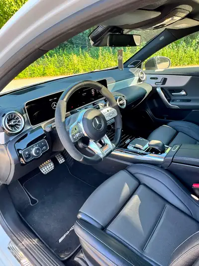 Mercedes-AMG A 45 S 4matic+ — Performance 421 ch, seulement 49 500 km — detail