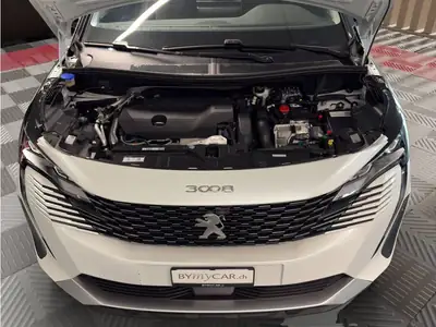 Peugeot 3008 225e Hybrid2 Allure — SUV hybride performant, 42 690 km — Miniatur 10