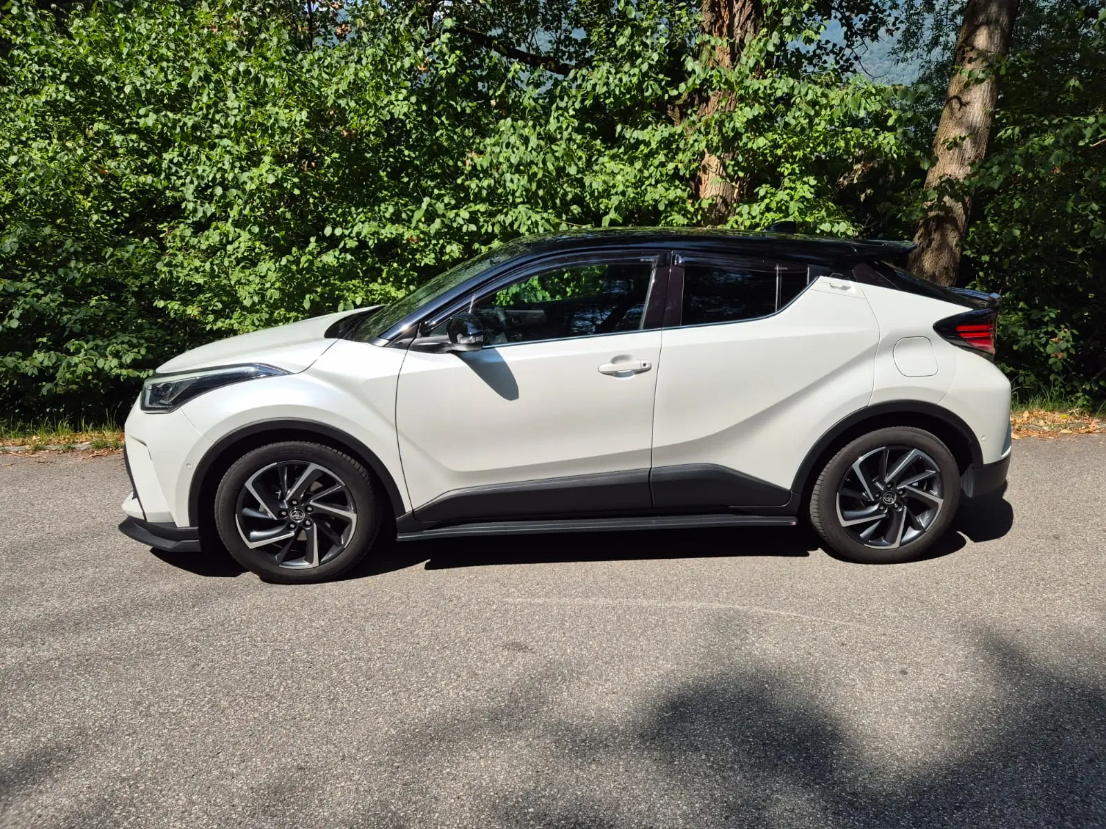 Toyota C-HR 2023 occasion Gordola — 2