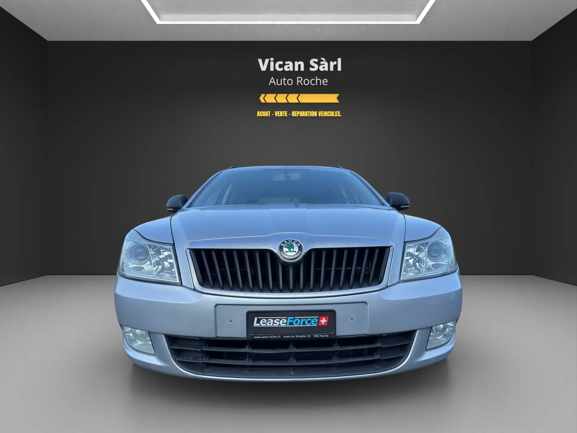 Skoda Octavia Combi 1.2 TSI — Monospace familial économique, sans accident