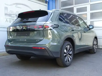 VW Tiguan 1.5 TSI evo2 mHEV R-Line — SUV hybride léger, 10 km seulement — Innenraum