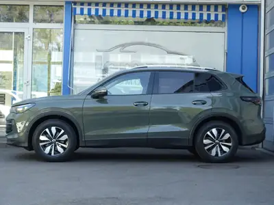 VW Tiguan 1.5 TSI evo2 mHEV R-Line — SUV hybride léger, 10 km seulement — Miniatur 7