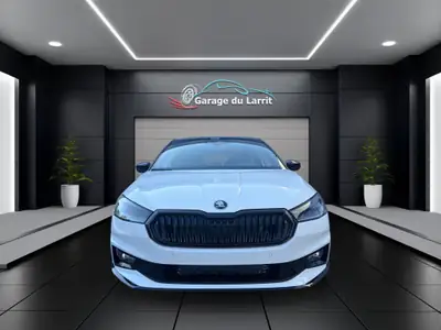 Skoda Fabia 1.5 TSI 130 DSG — Citadine dynamique, garantie 5 ans et 20 km — côté