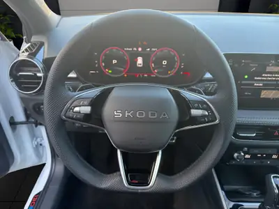 Skoda Fabia 1.5 TSI 130 DSG — Citadine dynamique, garantie 5 ans et 20 km — Miniature 11