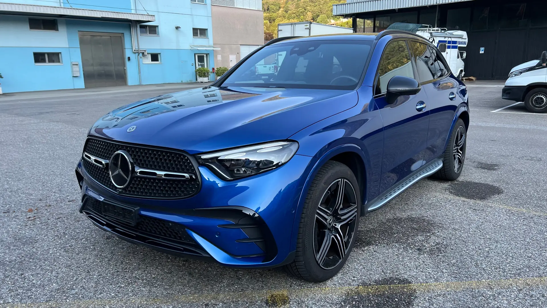 Mercedes-Benz GLC 300 e AMG Line 4matic — Hybride rechargeable, 20 800 km, performances de sportive