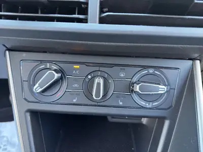 VW Polo 1.0 TSI Life — Citadine fiable, faible kilométrage, équipée — Miniatur 15