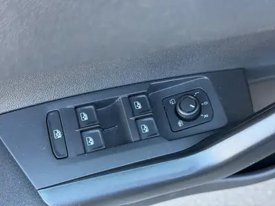 VW Polo 1.0 TSI Life — Citadine fiable, faible kilométrage, équipée — Miniatur 20