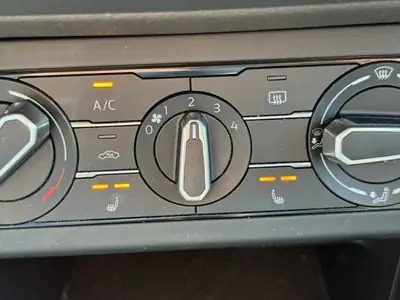 VW Polo 1.0 TSI Life — Citadine fiable, faible kilométrage, équipée — Miniatur 26