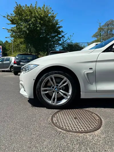 BMW 428i xDrive Cabriolet — Élégance décapotable, moteur performant et traction intégrale — Miniatura 11