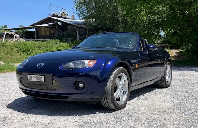 Mazda MX-5 2.0 Exclusive — Cabriolet sportif légendaire, entretien impeccable — Außenansicht