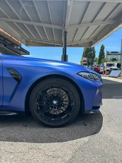 BMW M4 Competition xDrive Cabriolet — 510 ch, performance et légèreté — Miniatura 9