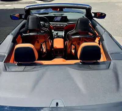 BMW M4 Competition xDrive Cabriolet — 510 ch, performance et légèreté — Miniatura 14