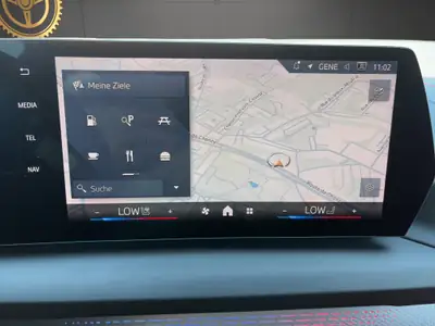 BMW M135 xDrive 2024 — Berline sportive 300 ch, peu kilométrée avec garantie BMW 10 ans — Miniatur 24